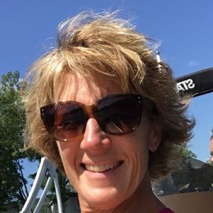 Meet your Posher, Lori